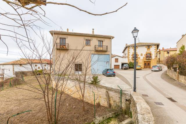 Casa-chalet en Venta en Unzué - CALLE MAYOR, 3 en Unzué / Untzue