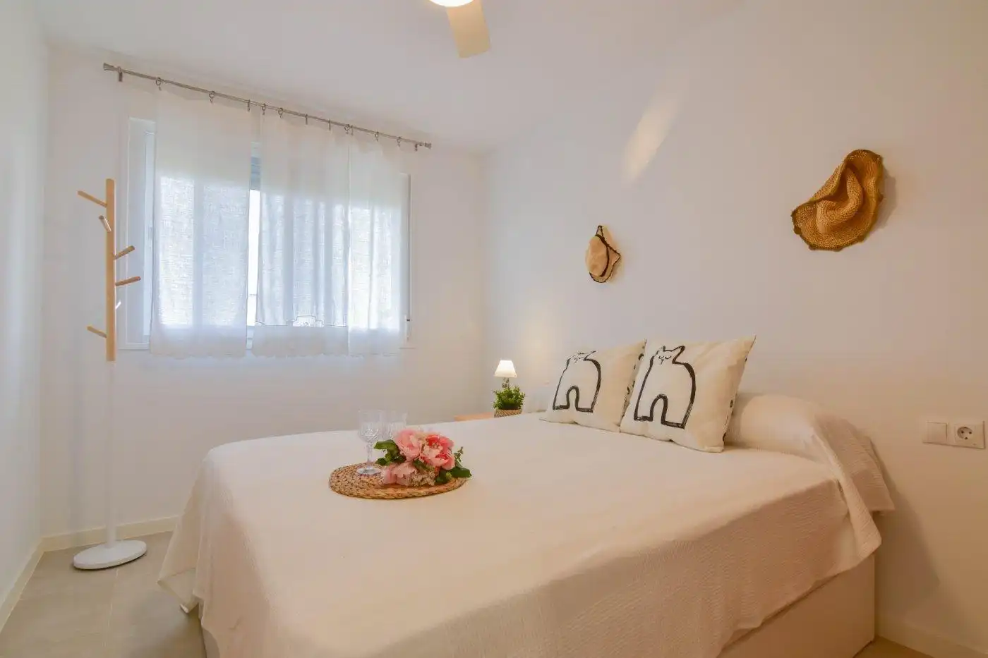 Dormitori de Apartament de lloguer en El Puig de Santa Maria amb Calefacció, Jardí privat i Terrassa