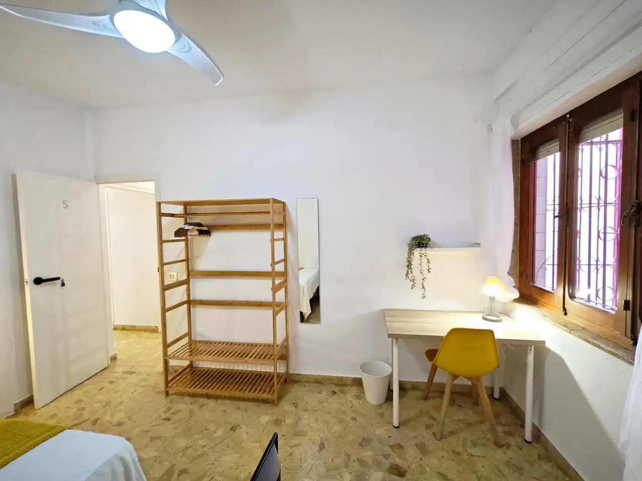 Wohnung zur Miete in San Esteban, Barrio de Peral - San Félix