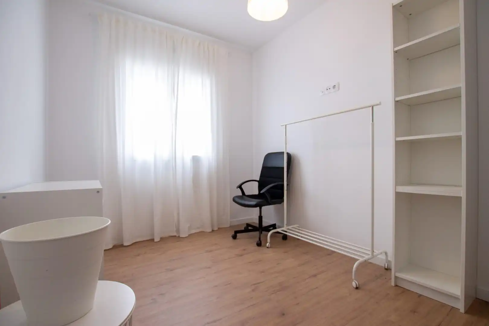 Habitación de Ático en venta en Águilas con Aire acondicionado, Terraza y Amueblado
