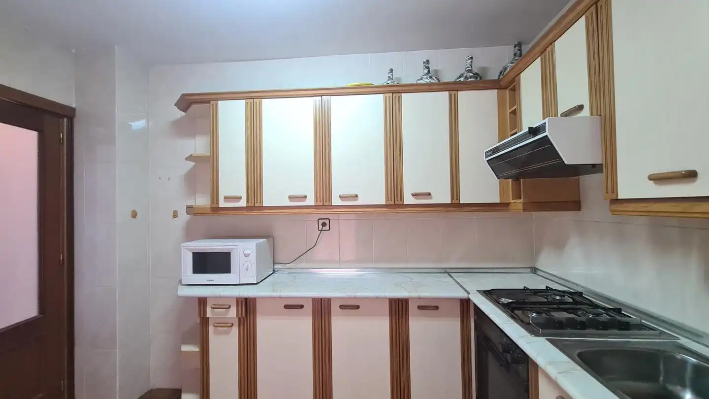 Kitchen of Houses for sale in La Adrada   with Private garden