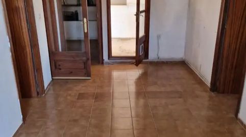 Foto 4 de Casa adosada en venta en Plaça Garriguella, 7, Peralada, Girona
