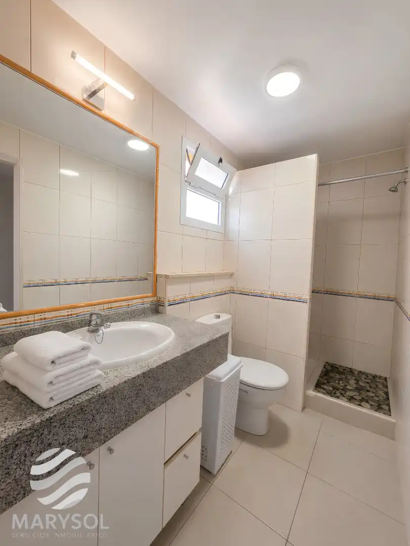 Badezimmer von Haus oder Chalet zur Miete in San Bartolomé de Tirajana mit Klimaanlage, Terrasse und Möbliert