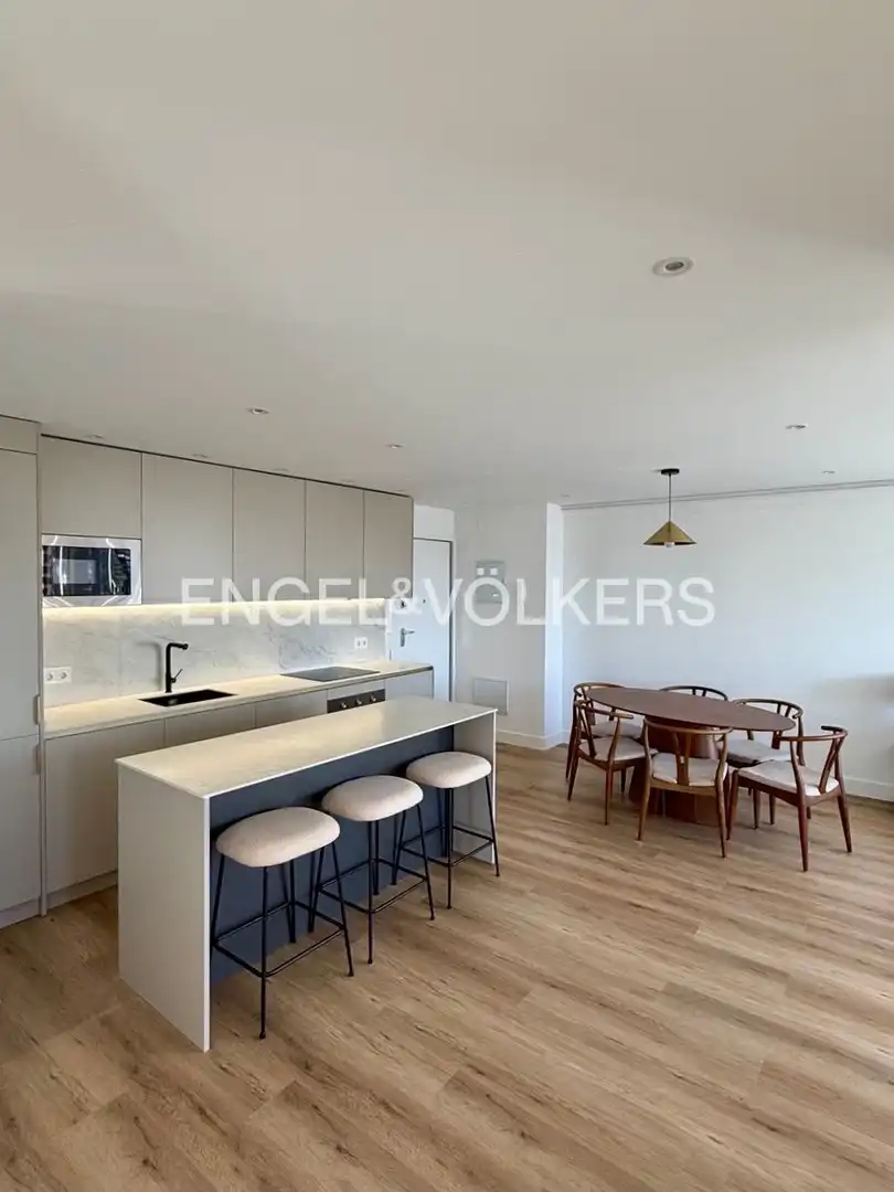 Kitchen of Flat for rent in Madrid  with Air Conditioner, Heating and Private garden