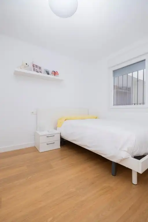 Dormitori de Casa adosada de lloguer en Vélez-Málaga amb Aire condicionat, Calefacció i Terrassa