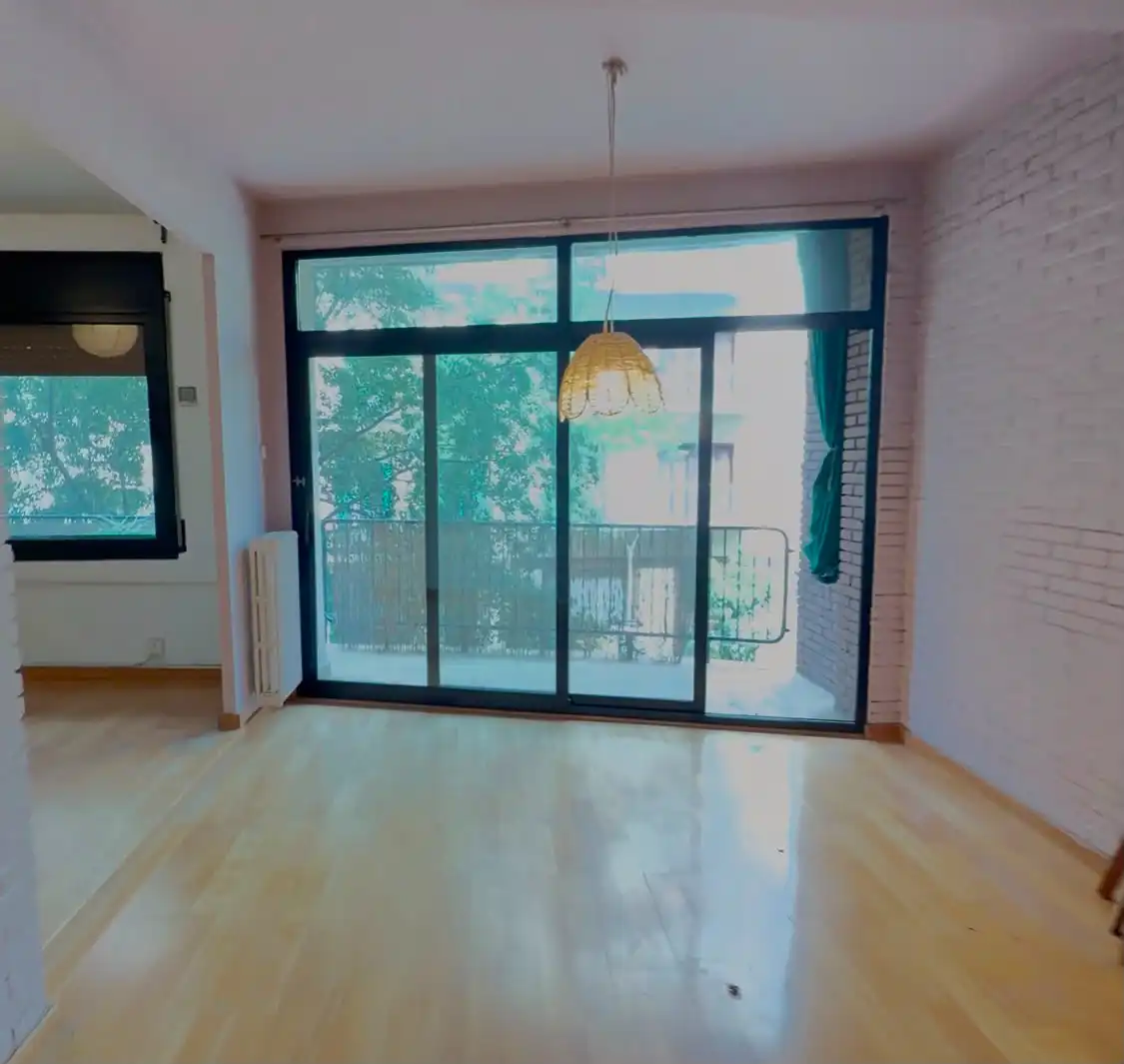 Habitación de Piso en venta en Barcelona con Calefacción, Parquet y Trastero