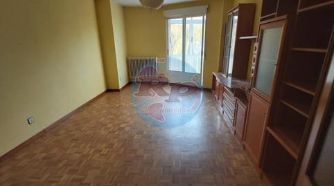 Photo 3 of Flat for sale in Villaquilambre, León