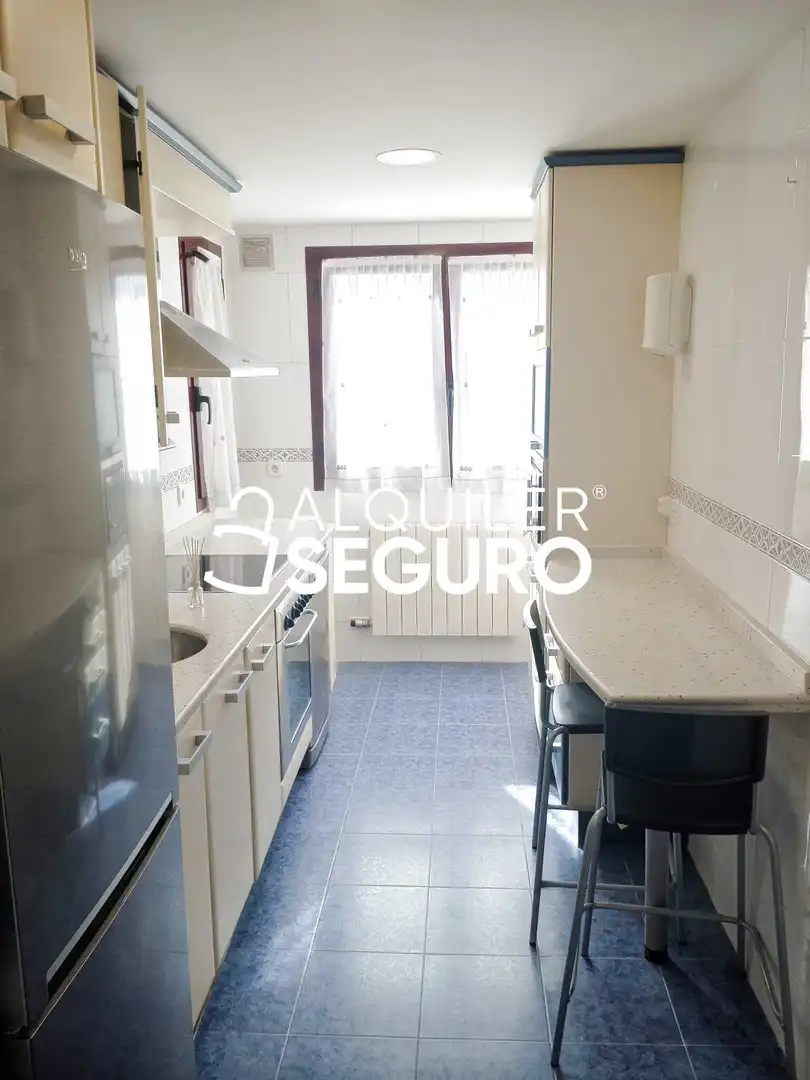 Kitchen of Flat for rent in Valladolid  with Heating, Swimming Pool and Furnished