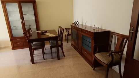 Piso de tres habitaciones con garaje trasero dos baños, imatge 2