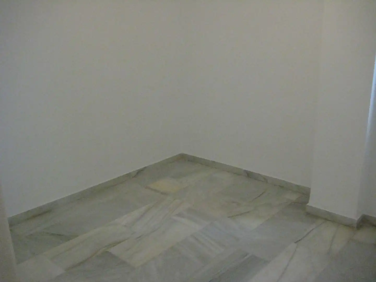 Habitación de Piso en venta en Melilla con Aire acondicionado