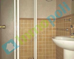 Bathroom of Flat to rent in Badajoz Capital  with Terrace