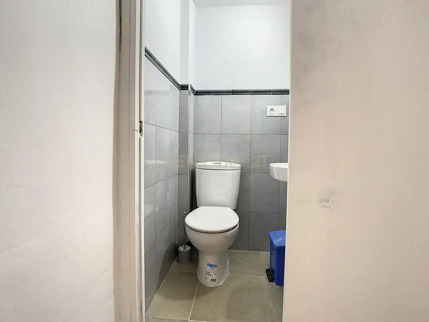 Baño de Local en venta en Antequera con Aire acondicionado