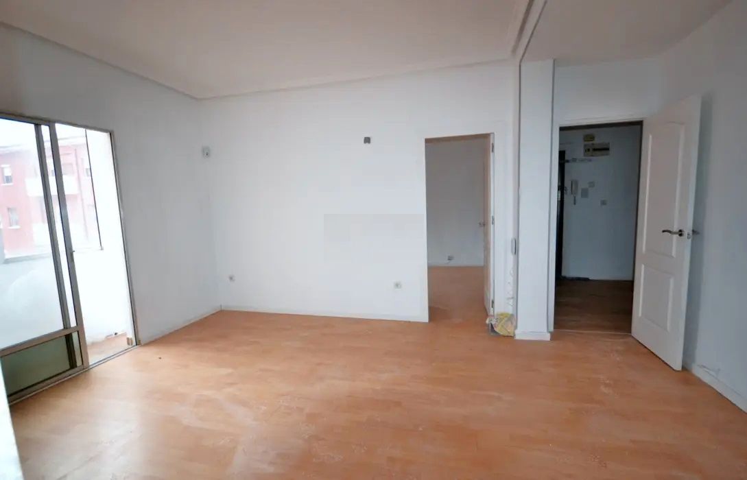 Pis en venda en Venta de Baños amb Terrassa