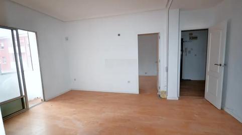 Foto 2 de Piso en venta en Calle Juan Ramón Jiménez, Venta de Baños, Palencia