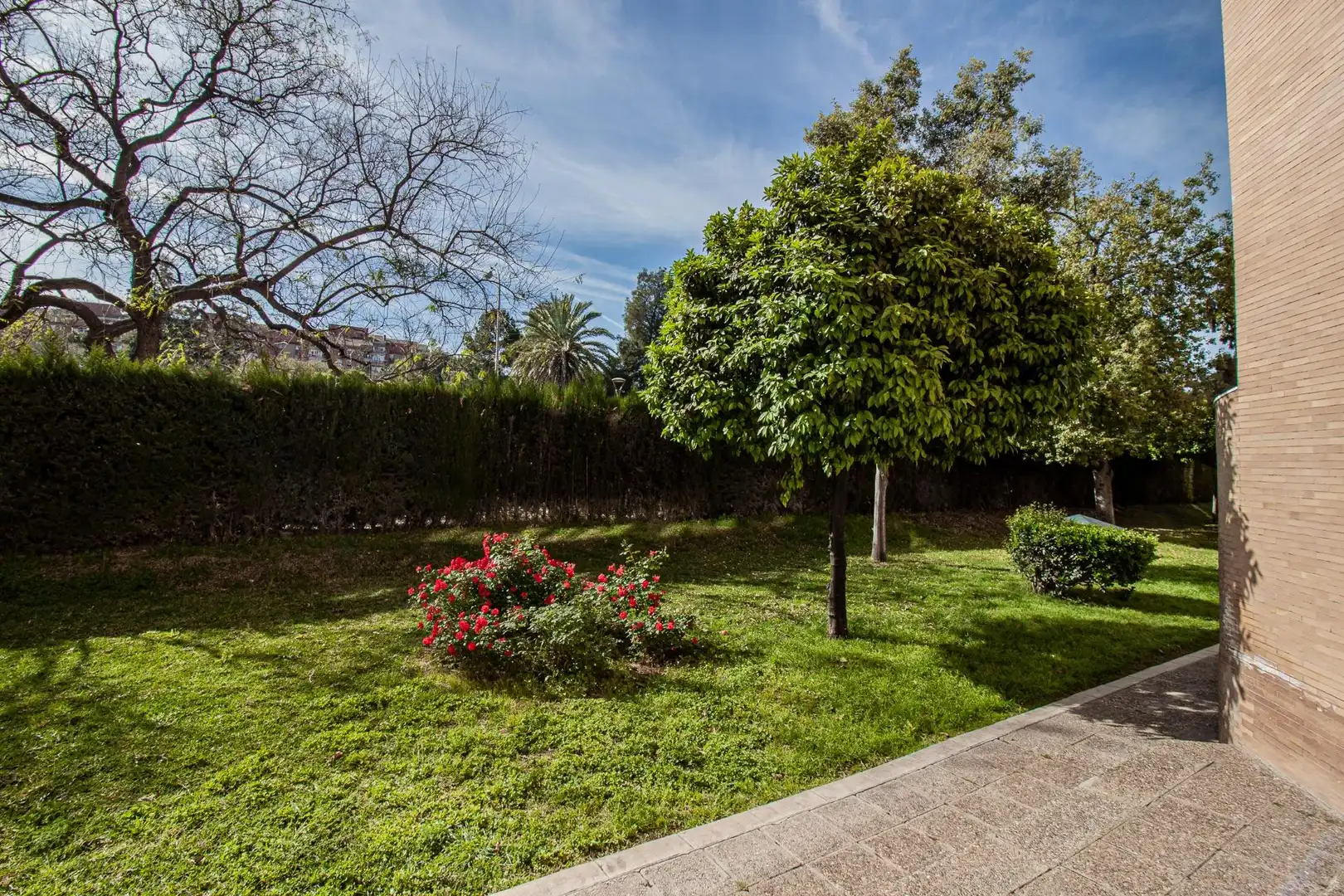 Garden of Flat for sale in Sevilla  with Air Conditioner, Heating and Community pool