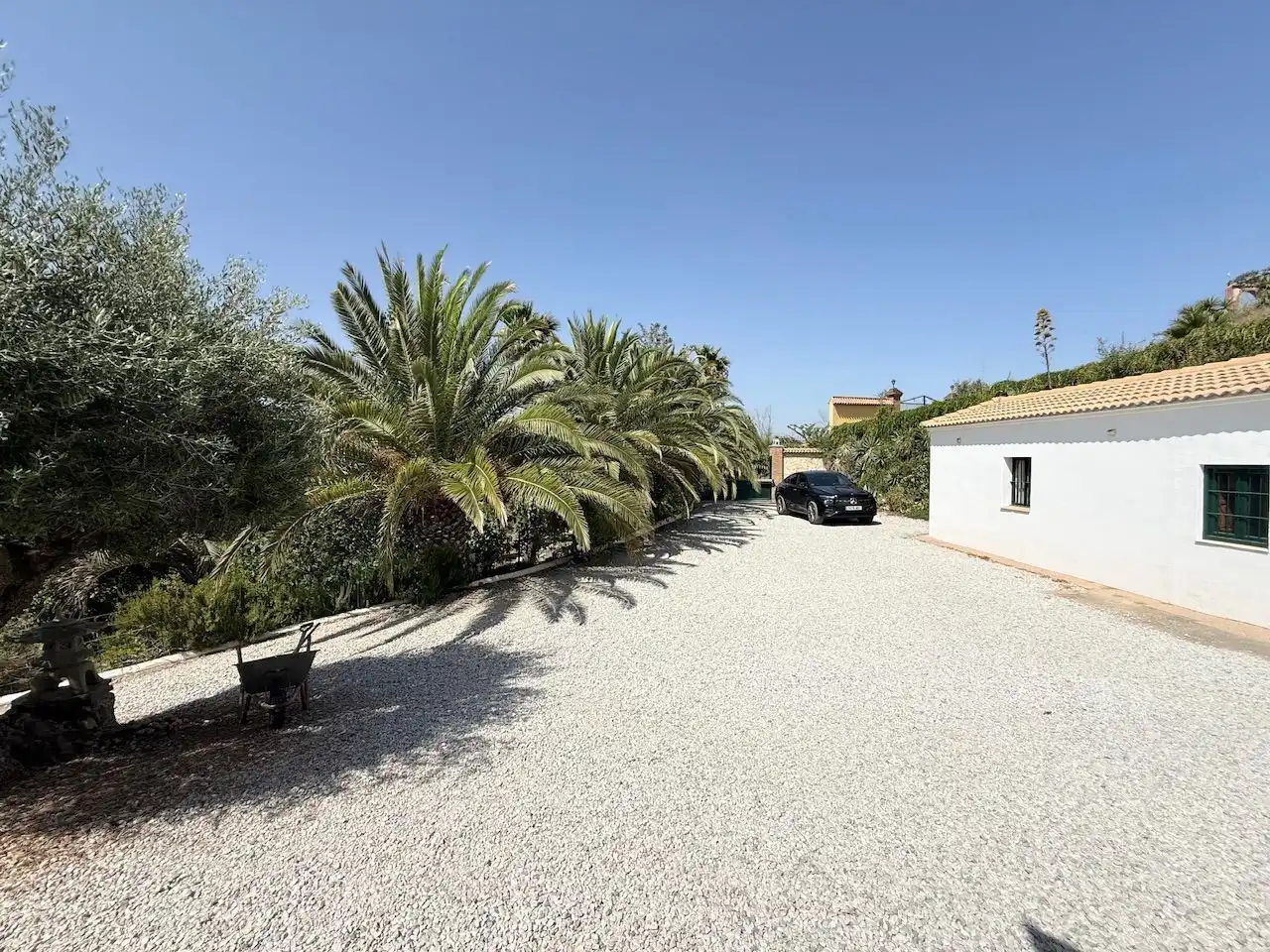 Vista exterior de Casa o chalet en venta en Vélez-Málaga con Aire acondicionado, Calefacción y Jardín privado