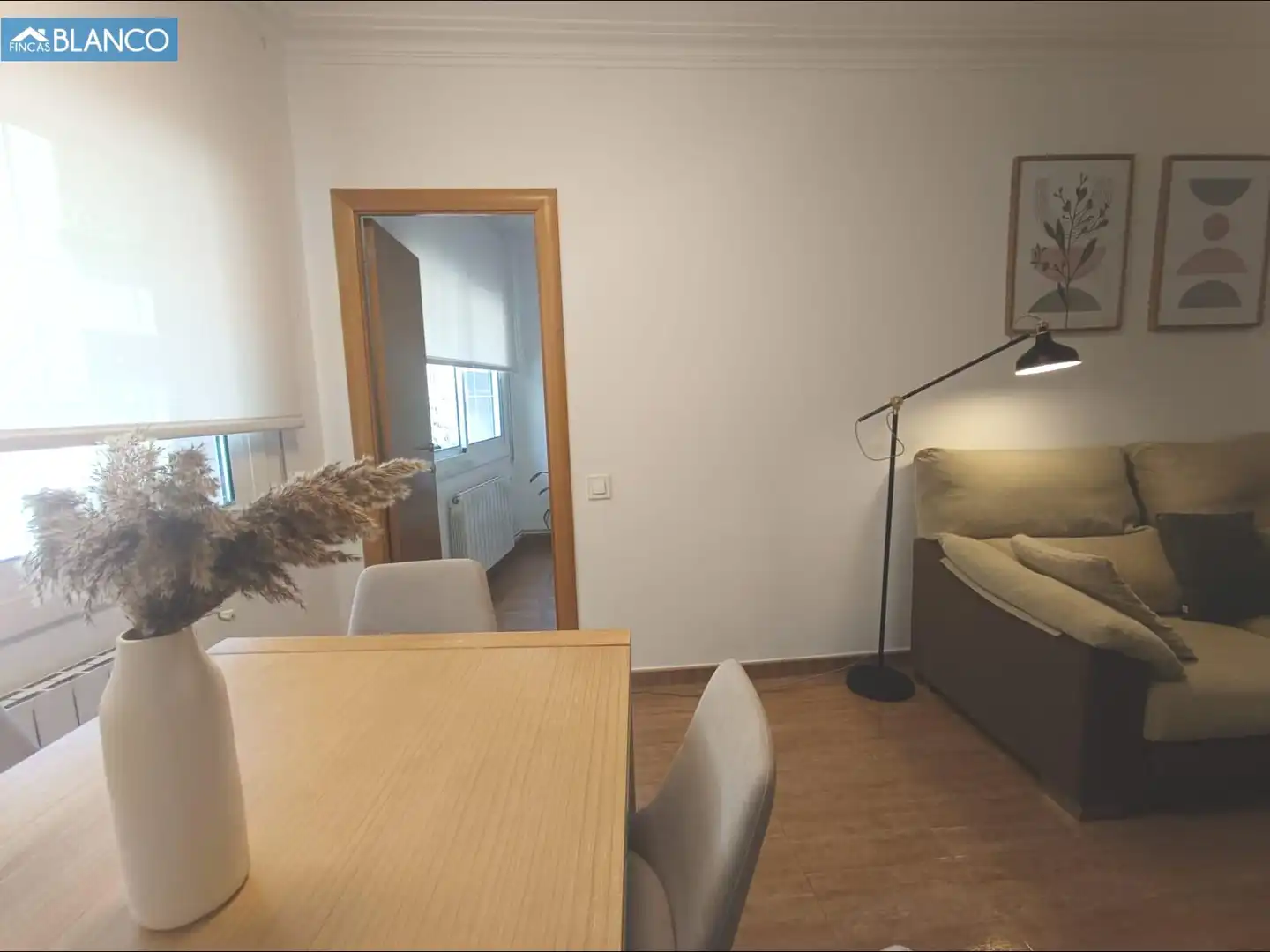 Habitación de Piso en venta en L'Hospitalet de Llobregat con Aire acondicionado, Calefacción y Jardín privado