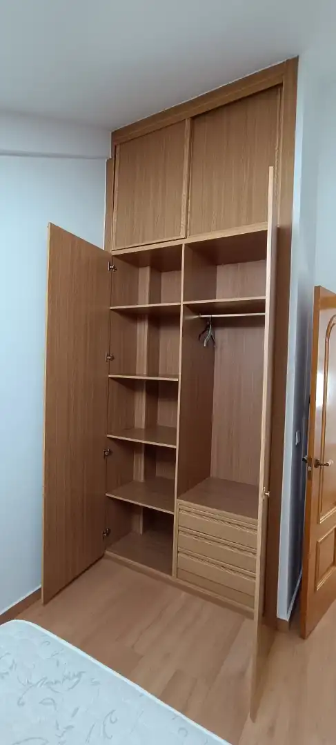 Habitación de Dúplex en venta en El Molar (Madrid) con Calefacción, Amueblado y Horno