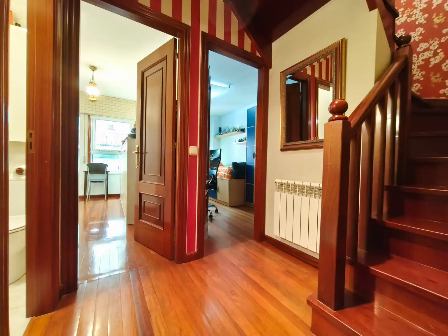 Dúplex en venta en Santiago de Compostela  con Calefacción, Terraza y Trastero