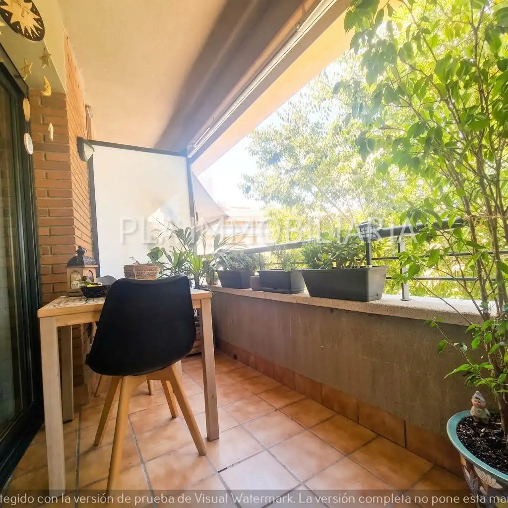 Piso con terraza en venta en Carrer de Cuba 48, imagen 6