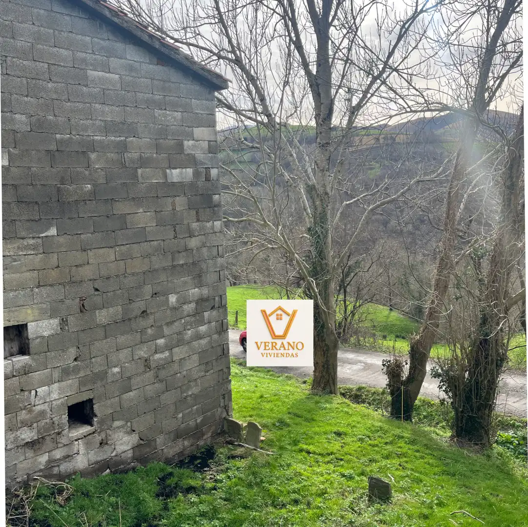 Casa rústica amb jardí en venda a Barrio Campillo 5, imagen 23