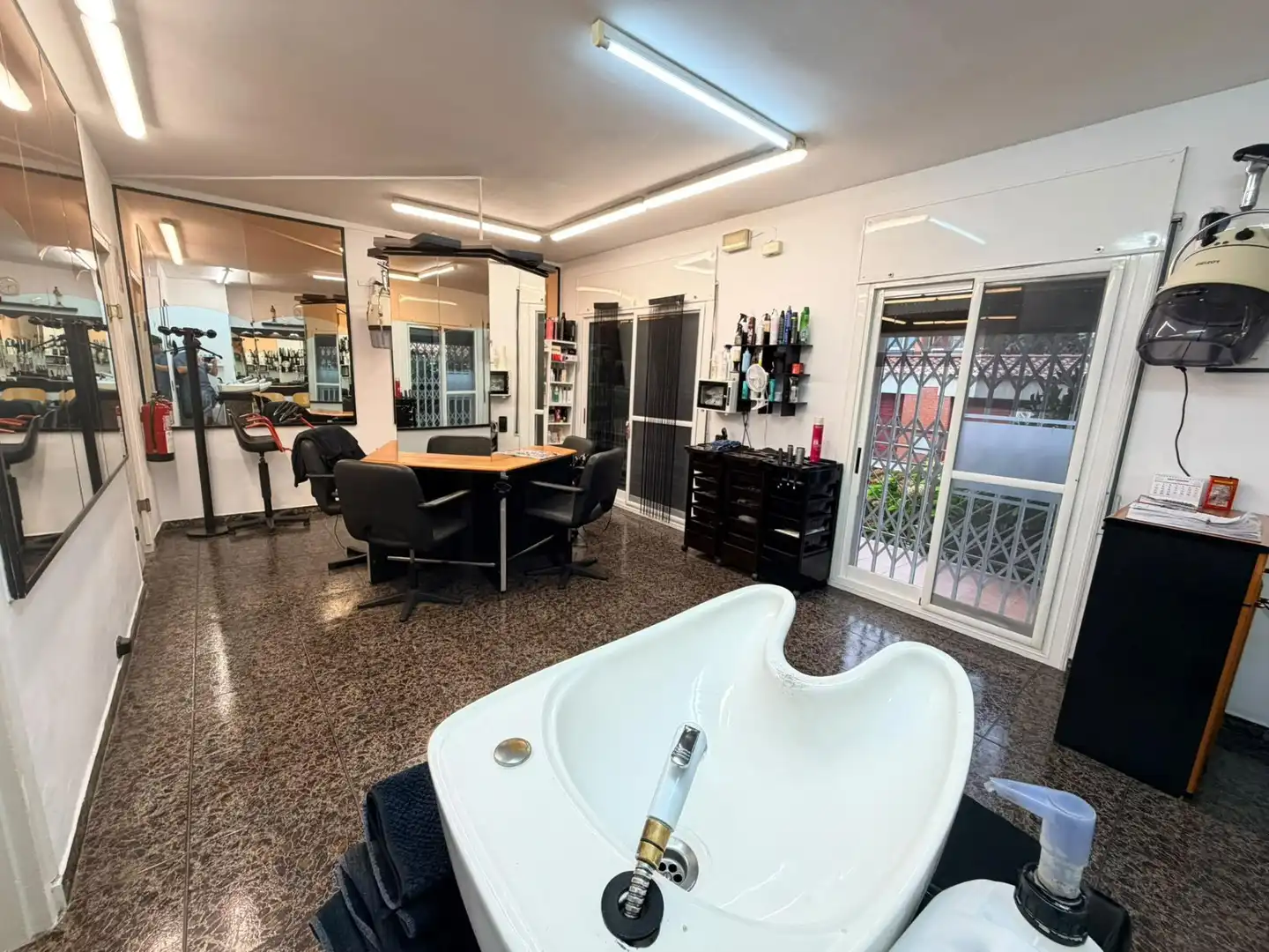 Local comercial en traspàs a Centre, imagen 4