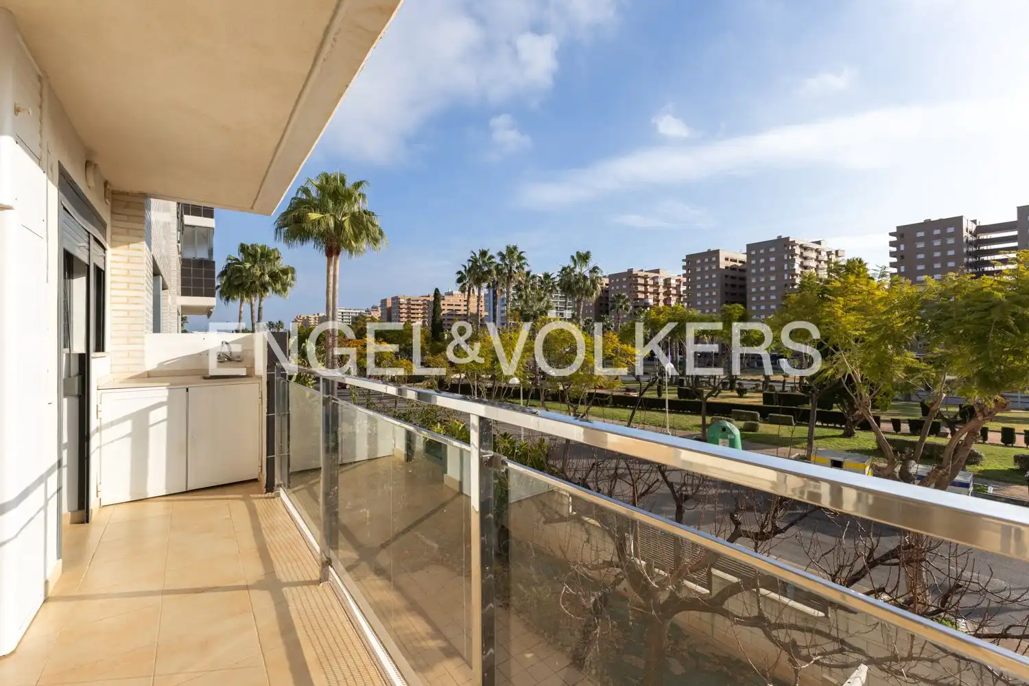 Terrasse von Wohnung zum Verkauf in Oropesa del Mar / Orpesa mit Klimaanlage, Heizung und Privatgarten