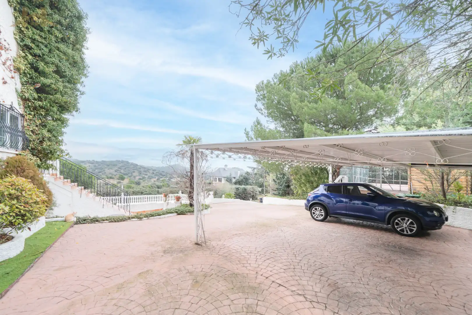 Aparcament de Casa o xalet en venda en Valdemorillo amb Aire condicionat, Calefacció i Jardí privat