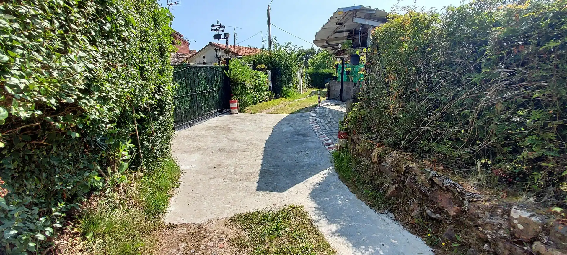 Residencial en venda en Castrillón