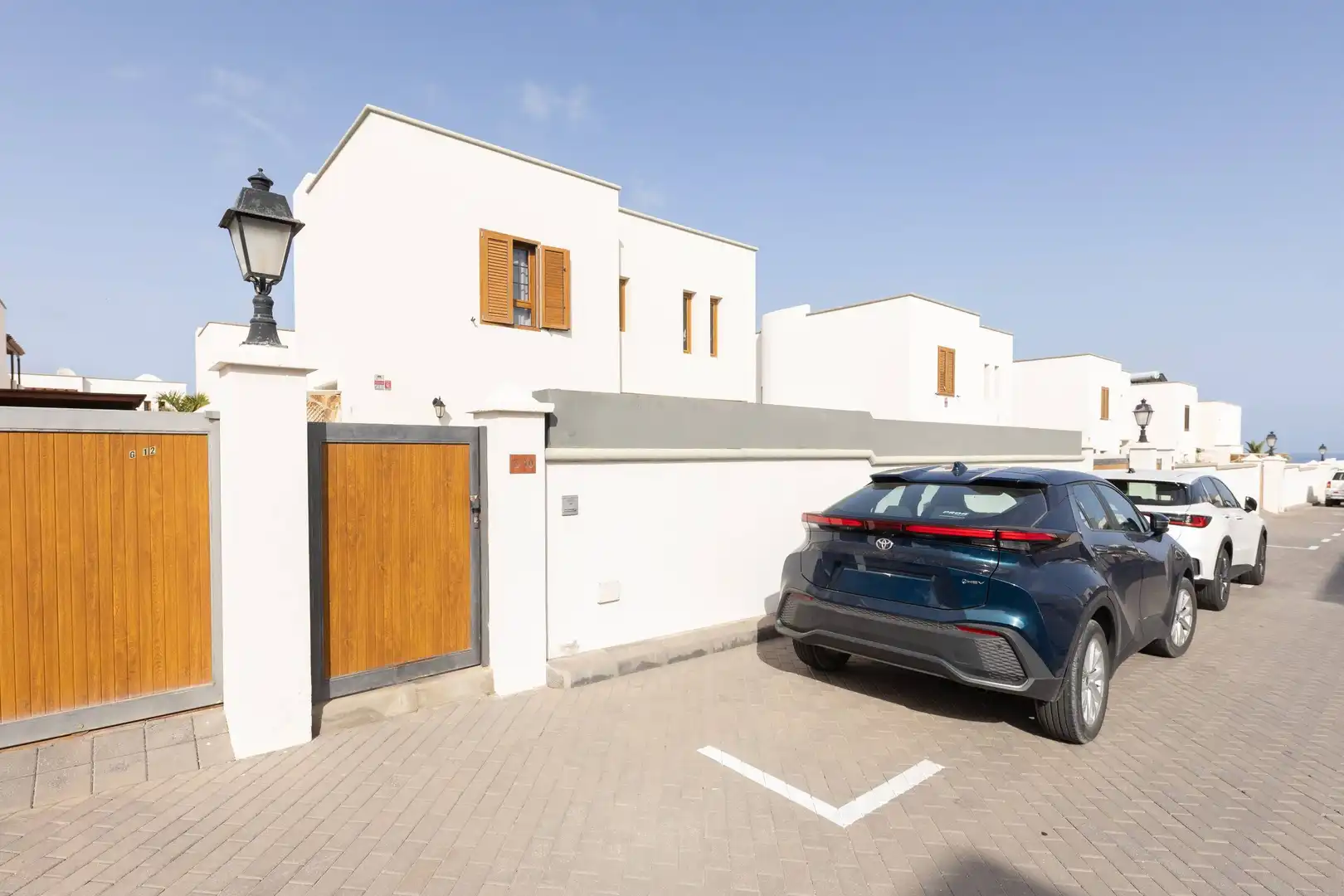 Vista exterior de Casa o chalet en venta en Teguise con Terraza, Piscina y Alarma