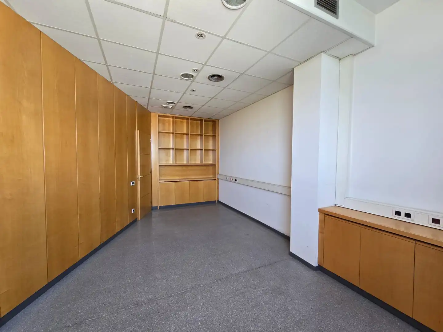 Büro zum Verkauf in Mollet del Vallès mit Klimaanlage