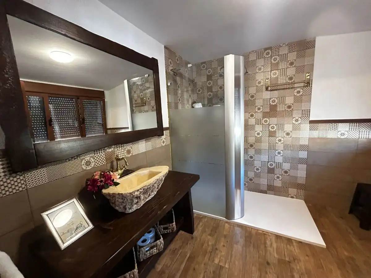 Baño de Edificio en venta en Pozohondo