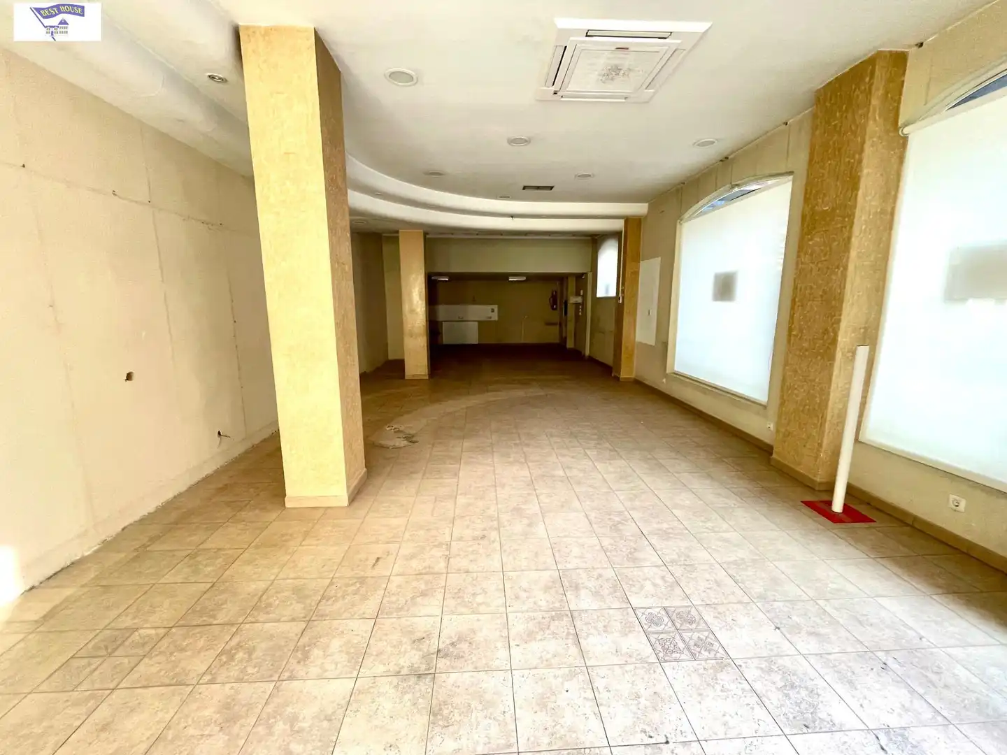Geschaftsraum zur Miete in Albacete
