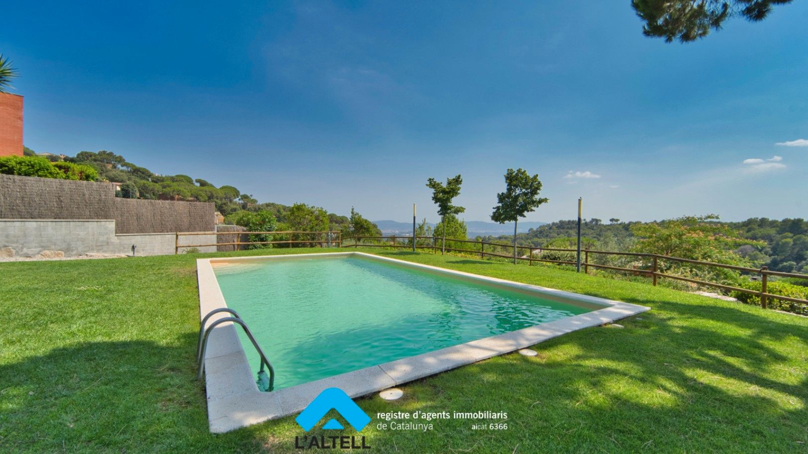Swimming pool of House or chalet for sale in L'Ametlla del Vallès  with Heating, Private garden and Terrace