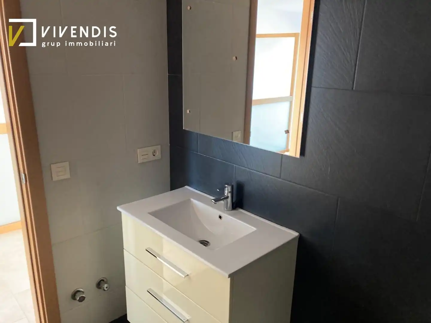 Terraced house with terrace for sale in ONZE DE SETEMBRE, imagen 19