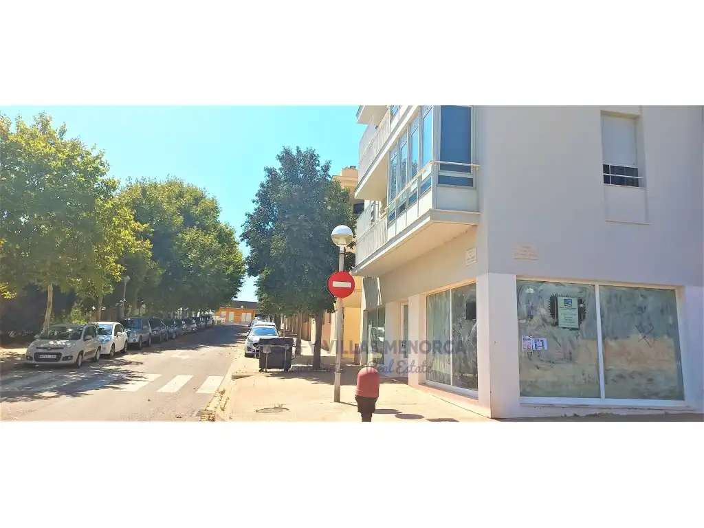 Gewerbefläche zum Verkauf in Calle Sinia Costabella