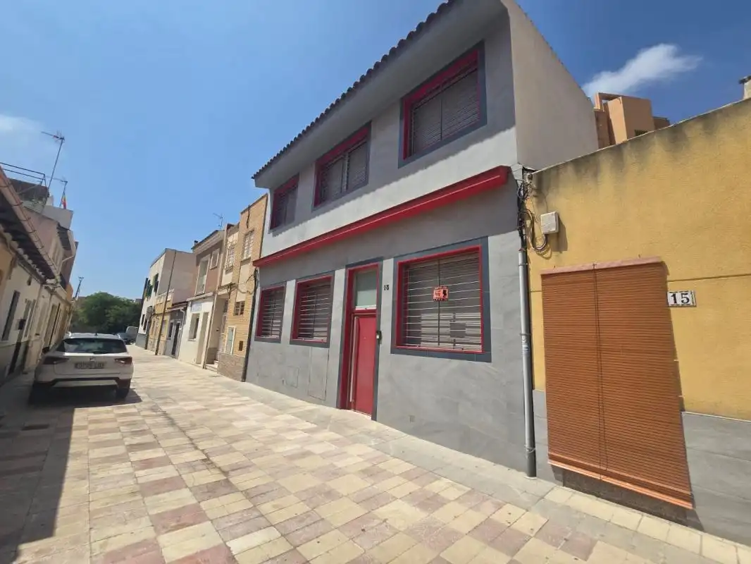 Exterior view of Buildings for sale in Alicante / Alacant