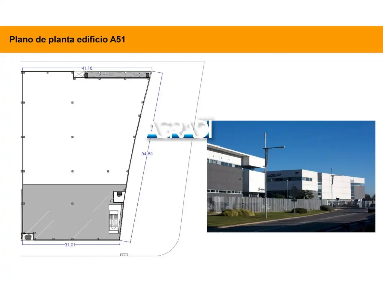 Vista exterior de Nau industrial de lloguer en Gavà amb Calefacció i Alarma