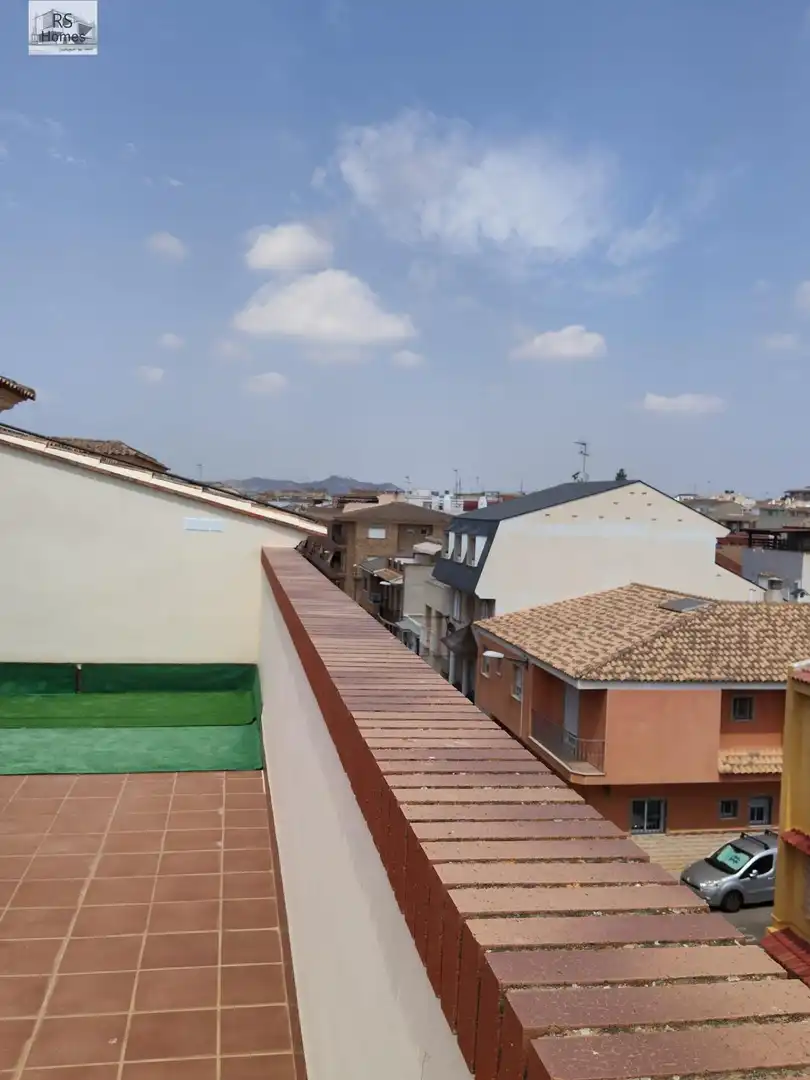 Terrasse von Dachboden zum Verkauf in La Pobla de Vallbona mit Klimaanlage, Terrasse und Balkon