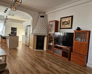 Sala d'estar de Casa o xalet de lloguer en Crevillent amb Aire condicionat i Terrassa