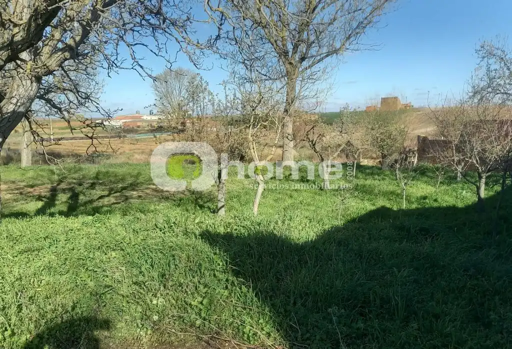 Casa o xalet en venda en Montamarta amb Jardí privat
