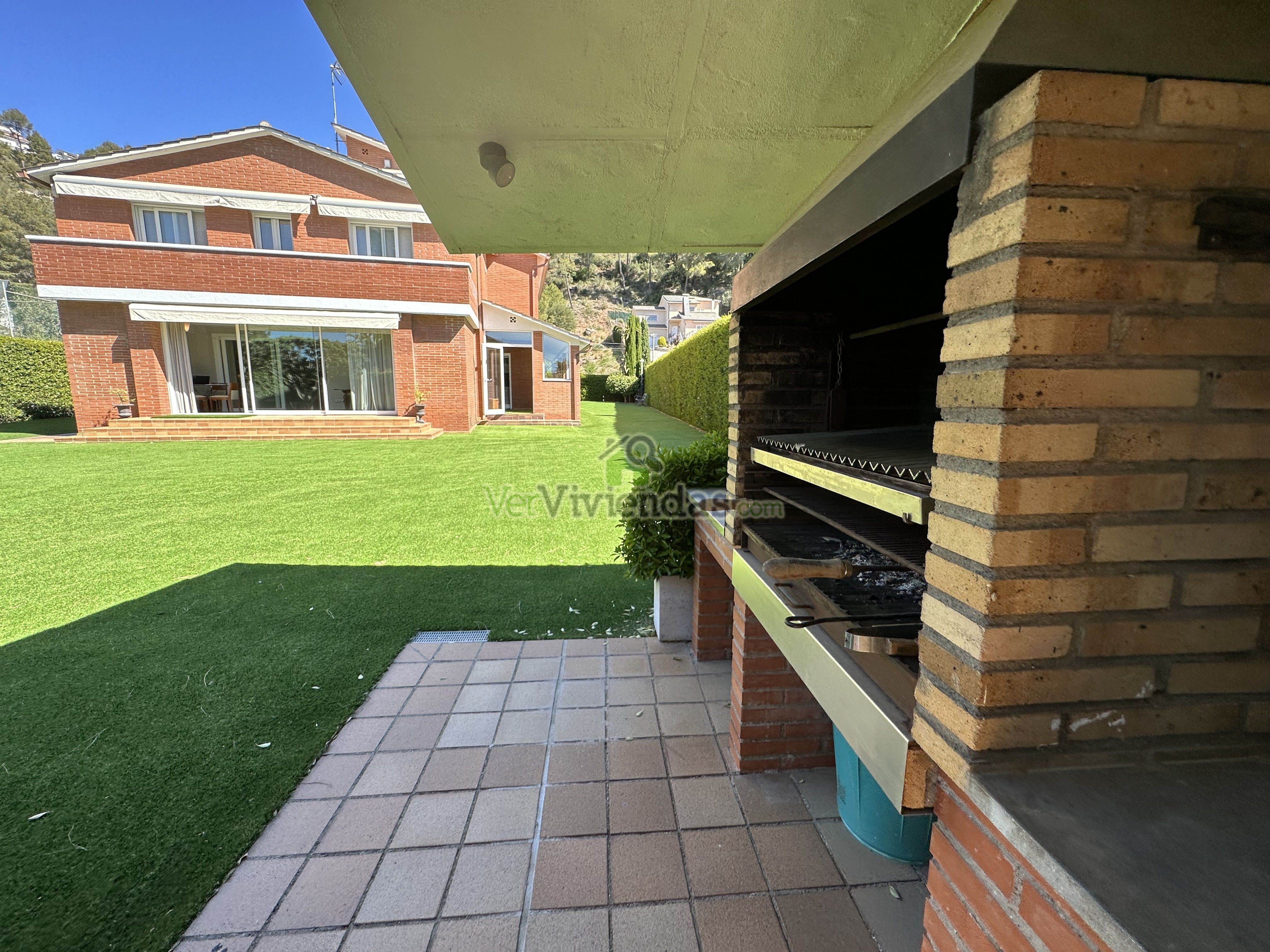House or chalet for sale in Gran Via de Fontpineda, 16, Pallejà
