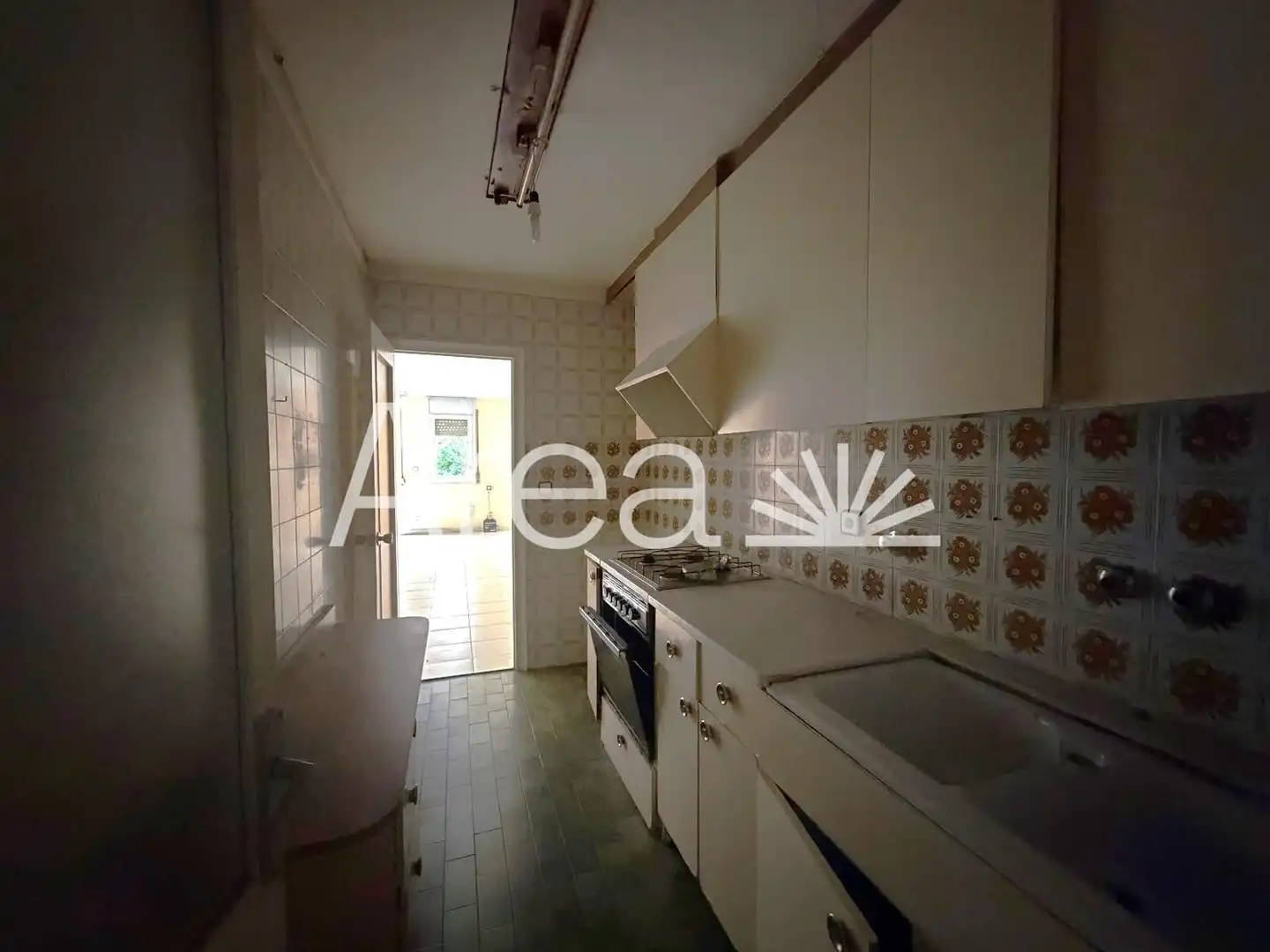 Kitchen of Flat for sale in Centre