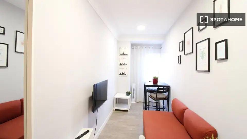 Sala d'estar de Pis per a compartir en Madrid amb Aire condicionat, Calefacció i Terrassa
