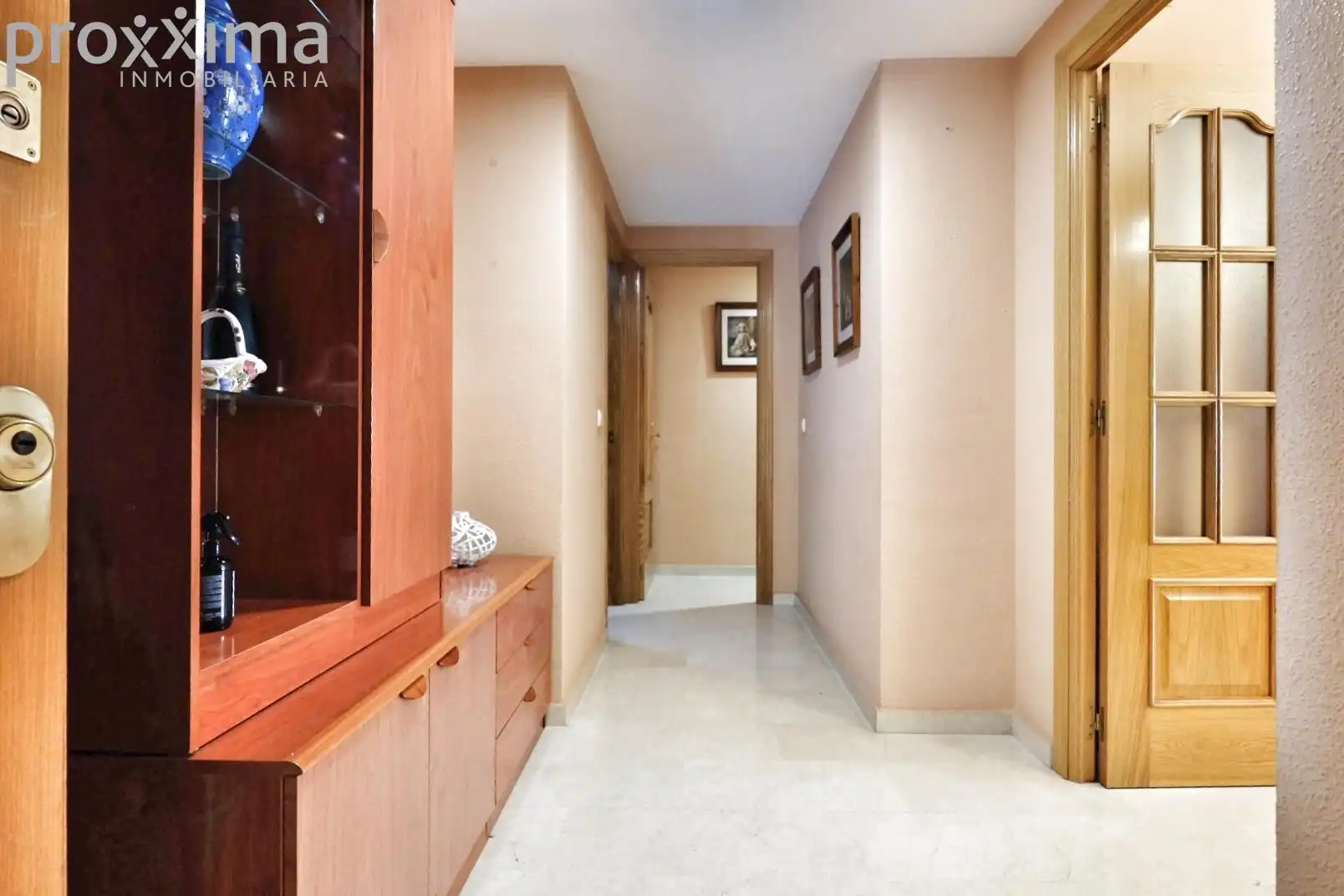 Piso en venta en Sevilla con Aire acondicionado, Trastero y Piscina comunitaria