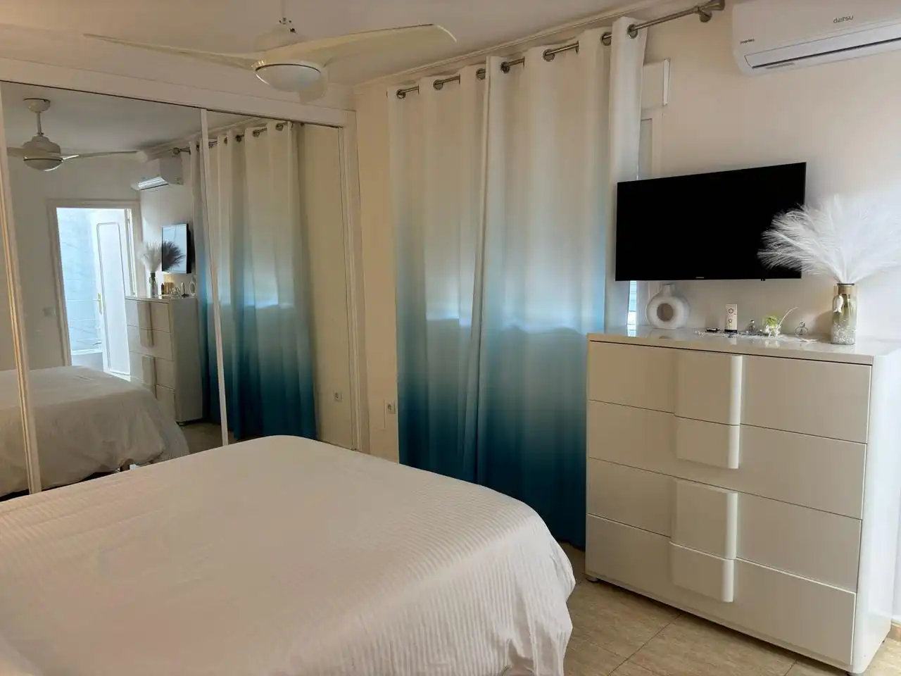 Habitación de Casa o chalet en venta en La Manga del Mar Menor con Aire acondicionado, Calefacción y Jardín privado