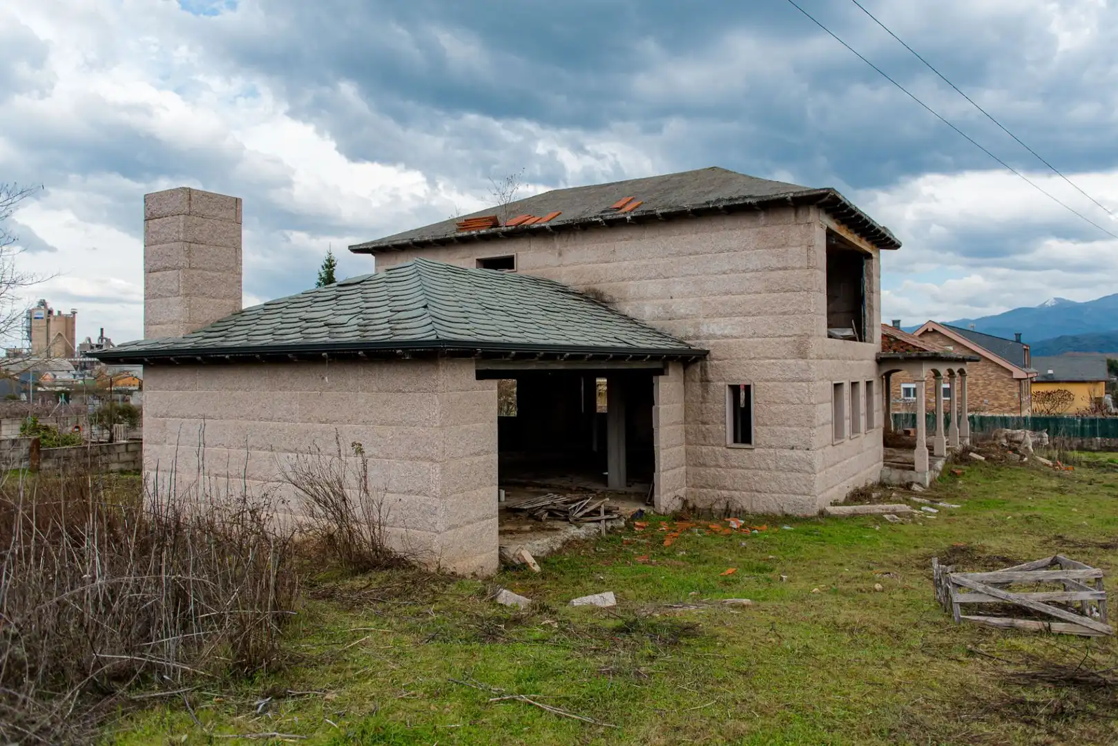Vista exterior de Casa o chalet en venta en Toral de los Vados