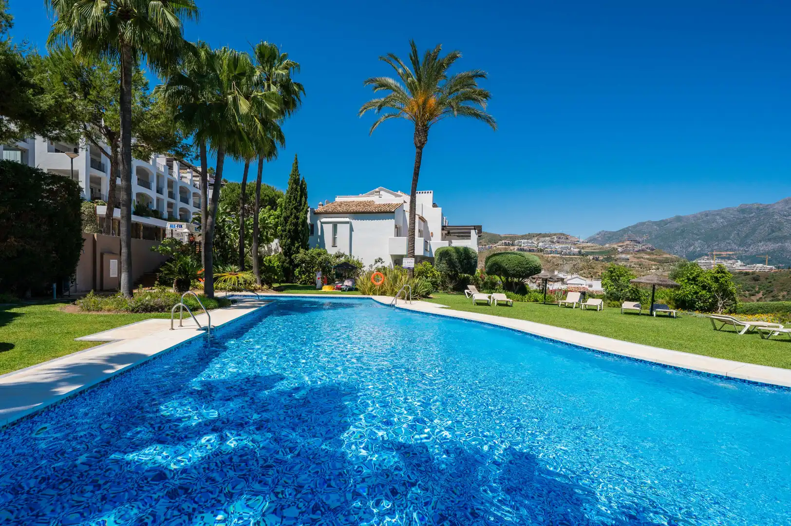 Apartamento con piscina en venta en HERROJO EL 1, imagen 26