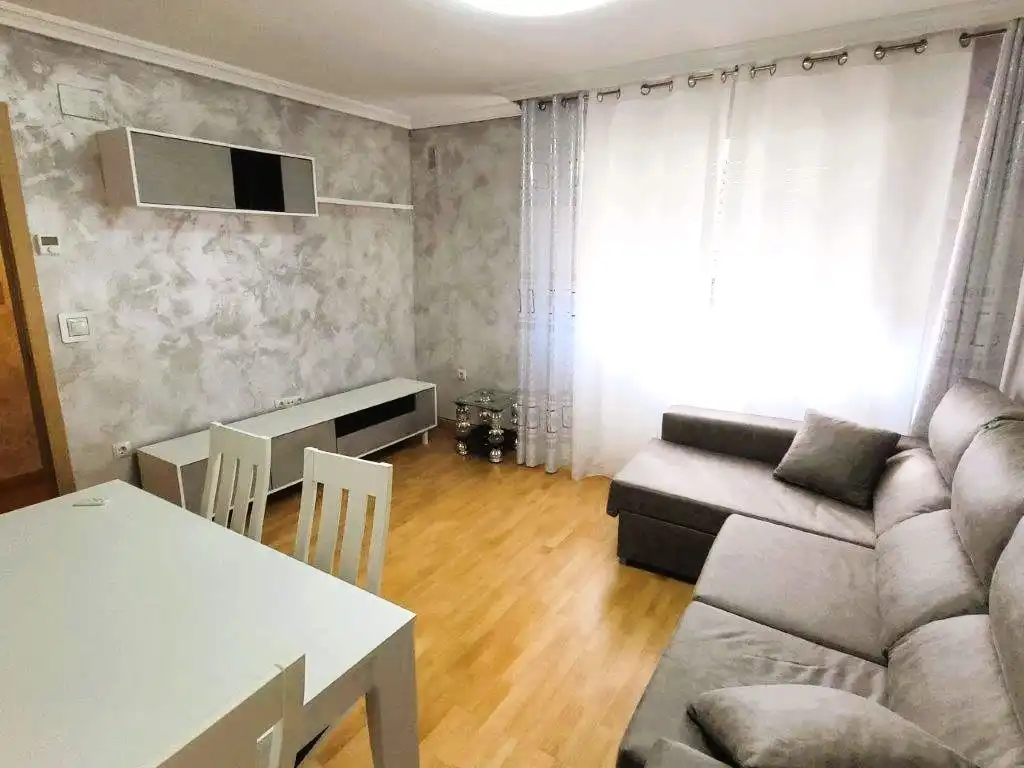 Living room of Flat for rent in Medina del Campo  with Heating, Furnished and Oven
