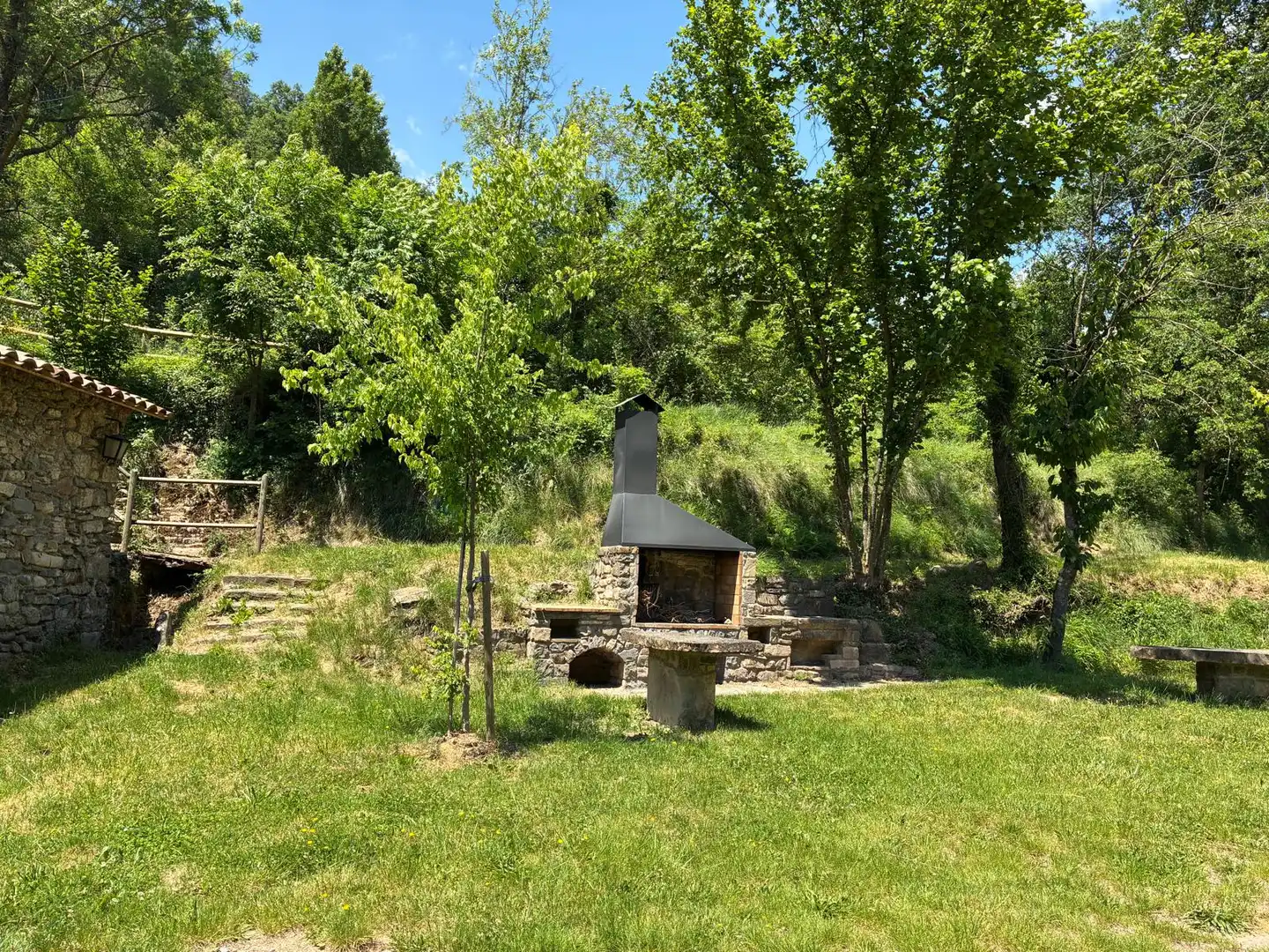 Jardí de Finca rústica en venda en Borredà amb Jardí privat, Terrassa i Traster